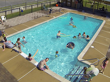 Swimming pool